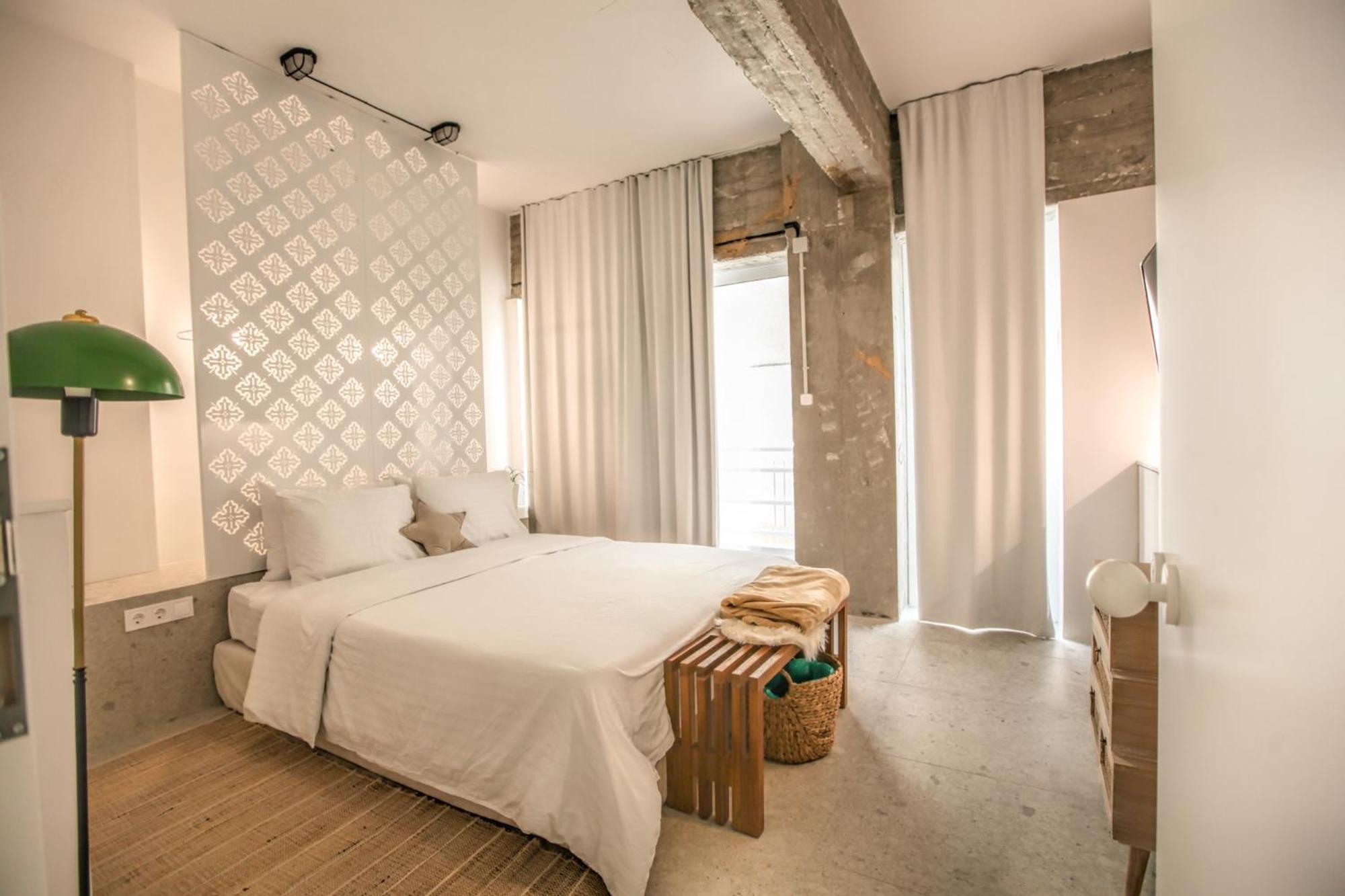Convent Apartments - Huge One Combination 卡兰巴卡 外观 照片